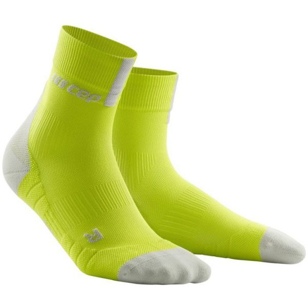 _master_cep-short-socks-3-0-men-women-lime-light-grey-main-front-m-241901_3