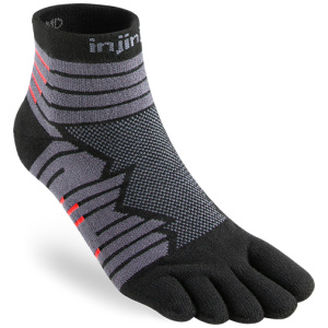 Toe socks Run Socks είναι σχεδιασμένες να προσφέρουν ελευθερία κίνησης στα δάκτυλα των ποδιών, τεχνικές κάλτσες τρεξίματος - running shop