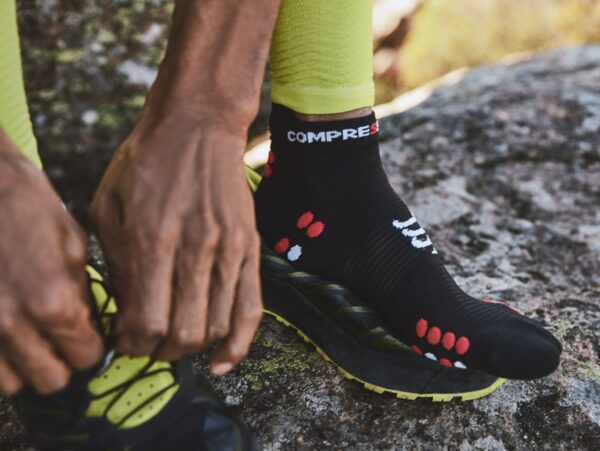 Ανδρικές Κάλτσες  για τρέξιμο compressport - Performace Store κάλτσες για τρέξιμο ανδρικές - κάλτσες compressport βουνό - compressport trai