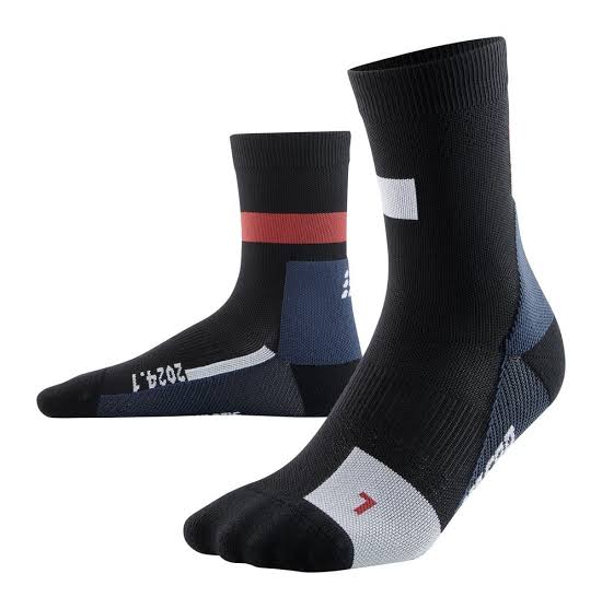 CEP Κάλτσες The Run Limited 2024.1 Mid Cut black Men