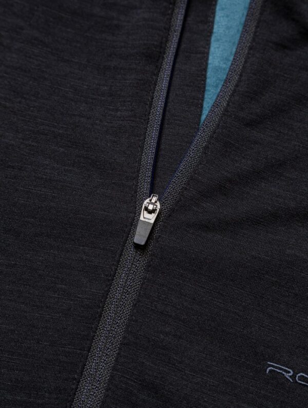 RONHILL Men's Tech Merino 1/2 Zip Black/Lake - Image 7