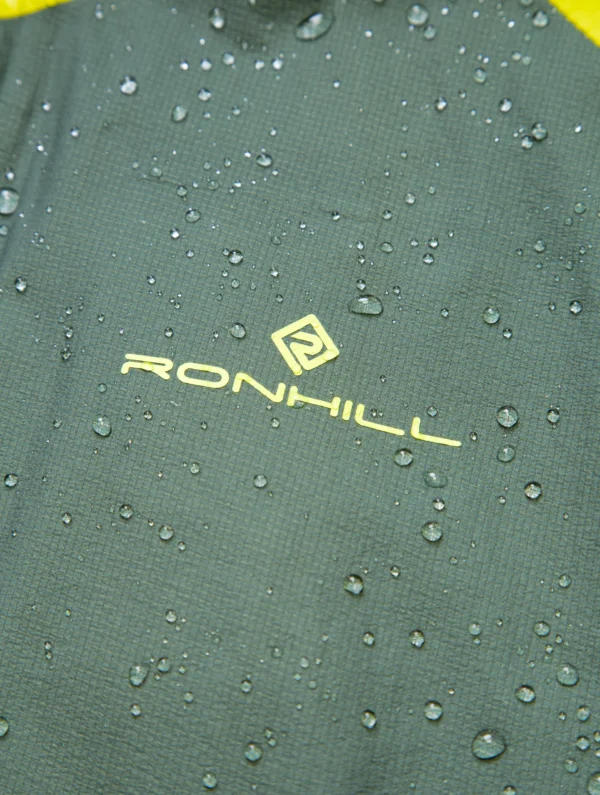 RONHILL Men's Tech Fortify Jacket Dark Sage/Acid - Image 9