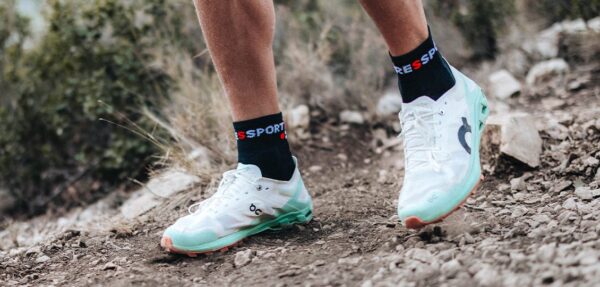 Compressport ULTRA TRAIL LOW Κάλτσες BLACK/RED - Image 6