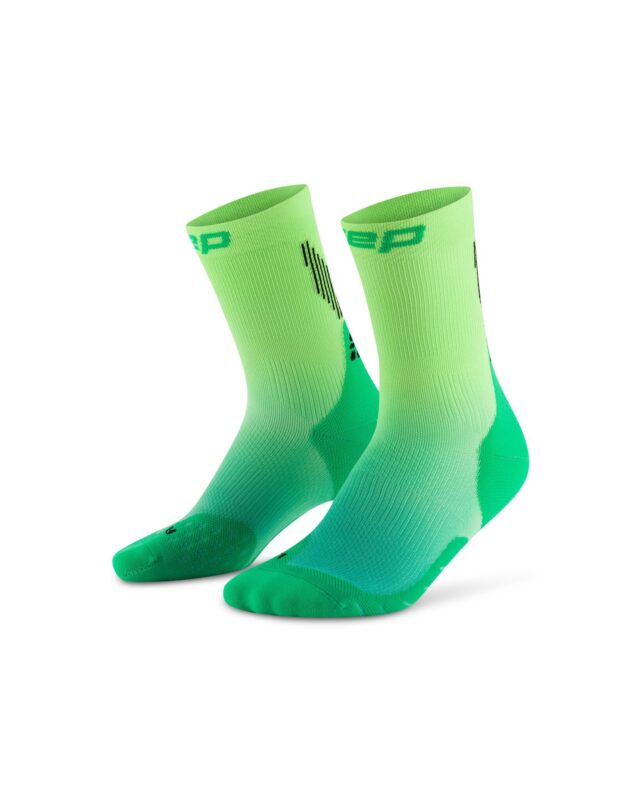 CEP run edt. gradient socks, mid cut, 5.0, women green/lime fade