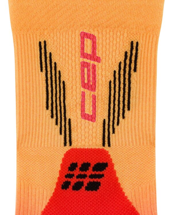 CEP run edt. gradient socks, mid cut, 5.0, men red/marigold fade - Image 5