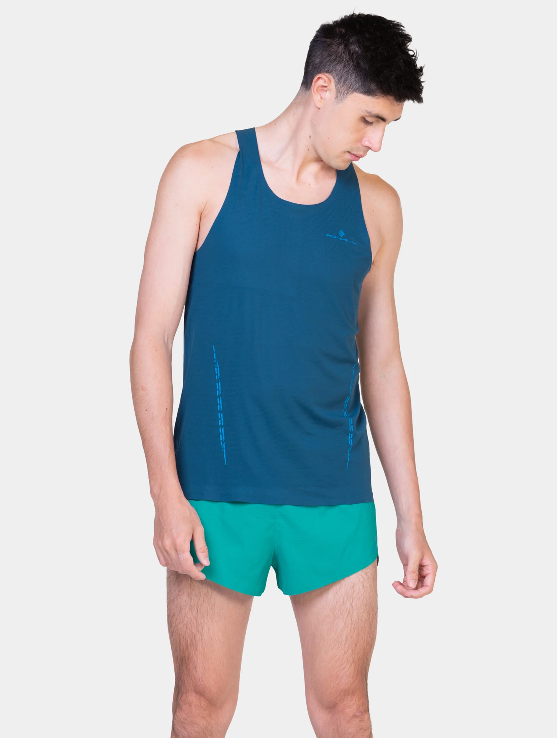 Ronhill Men's Tech Race Vest Rh-01386 Dark Navy/Deep Laguna - Image 2