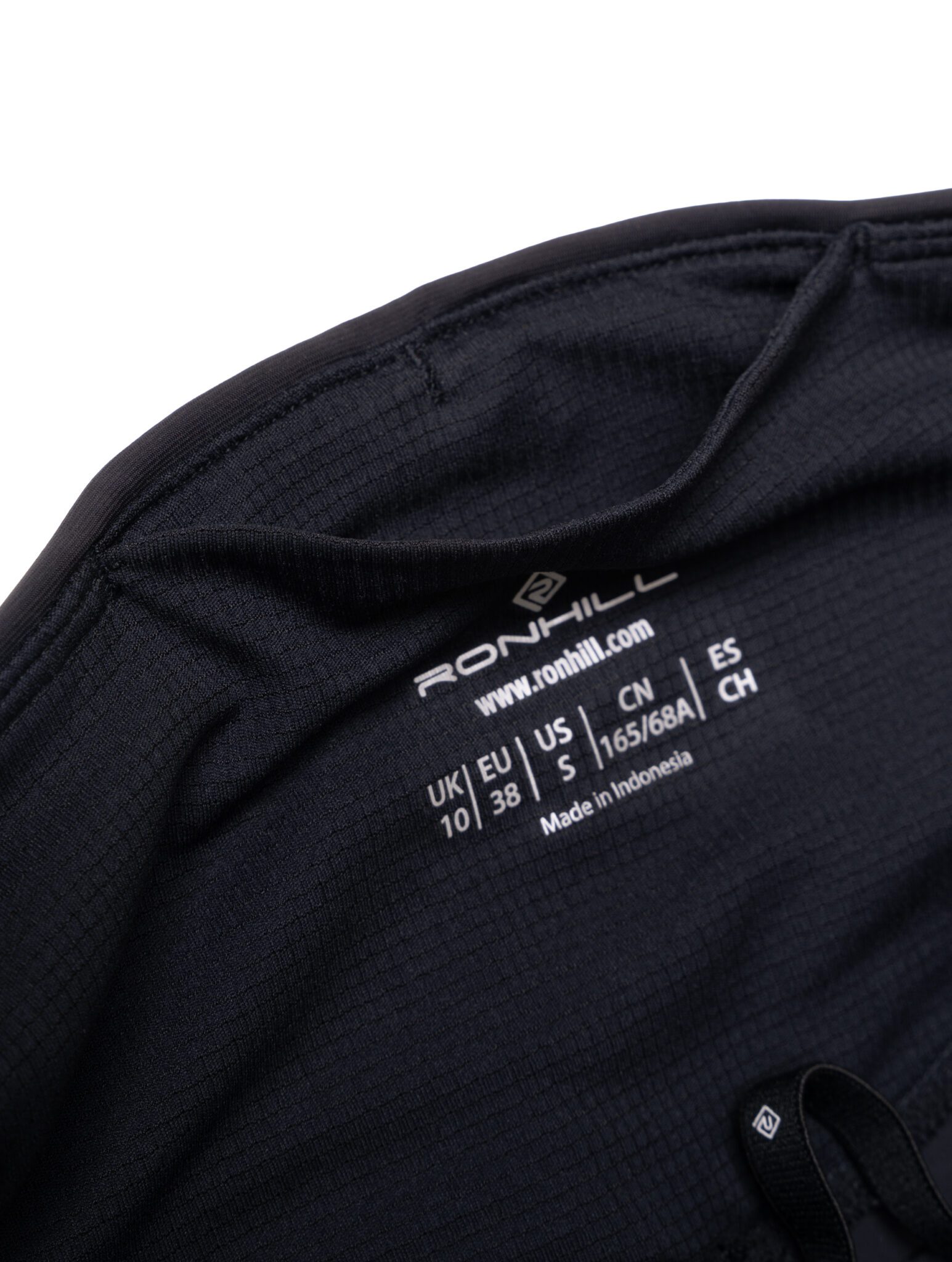 Ronhill Wmn's Tech Race Stretch Short R009 All Black - Image 5