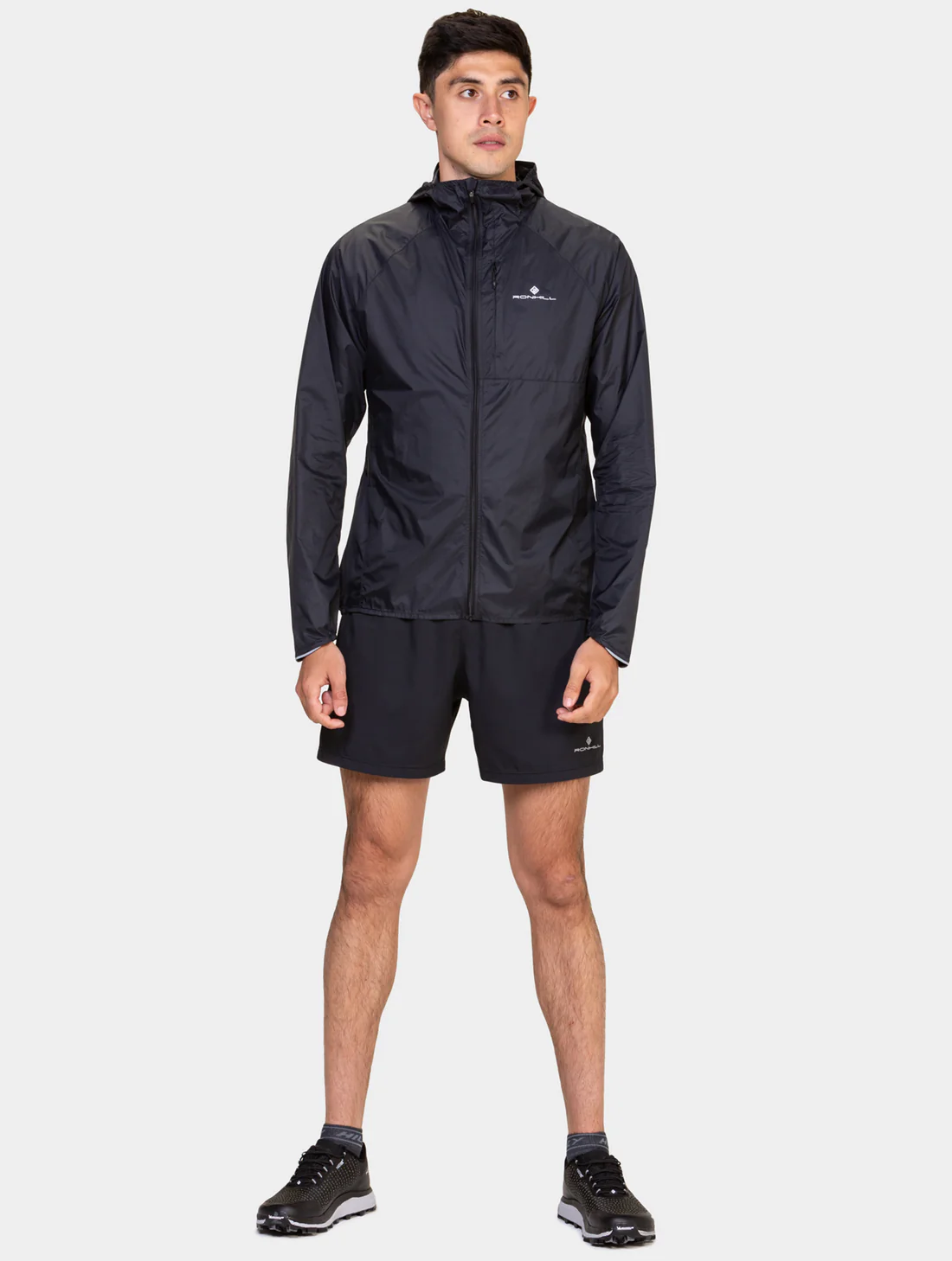 Ronhill Men's Tech All-Terrain 5" Short R009 All Black - Image 9