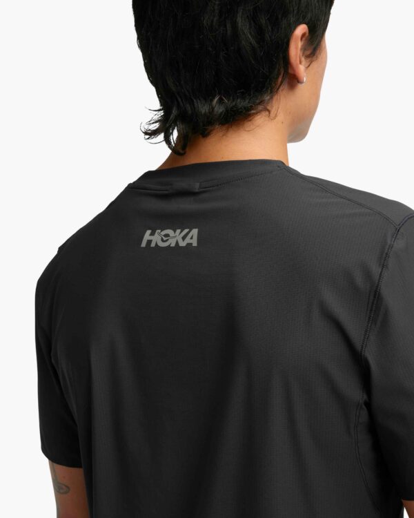 HOKA Ανδρικό Μπλουζάκι Airolite Short Sleeve 2.0 BKGD-BLACK / GOLD - Image 2