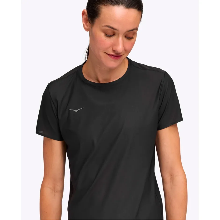 HOKA Γυναικείο Μπλουζάκι Airolite Short Sleeve 2.0 BLACK / GOLD - Image 4