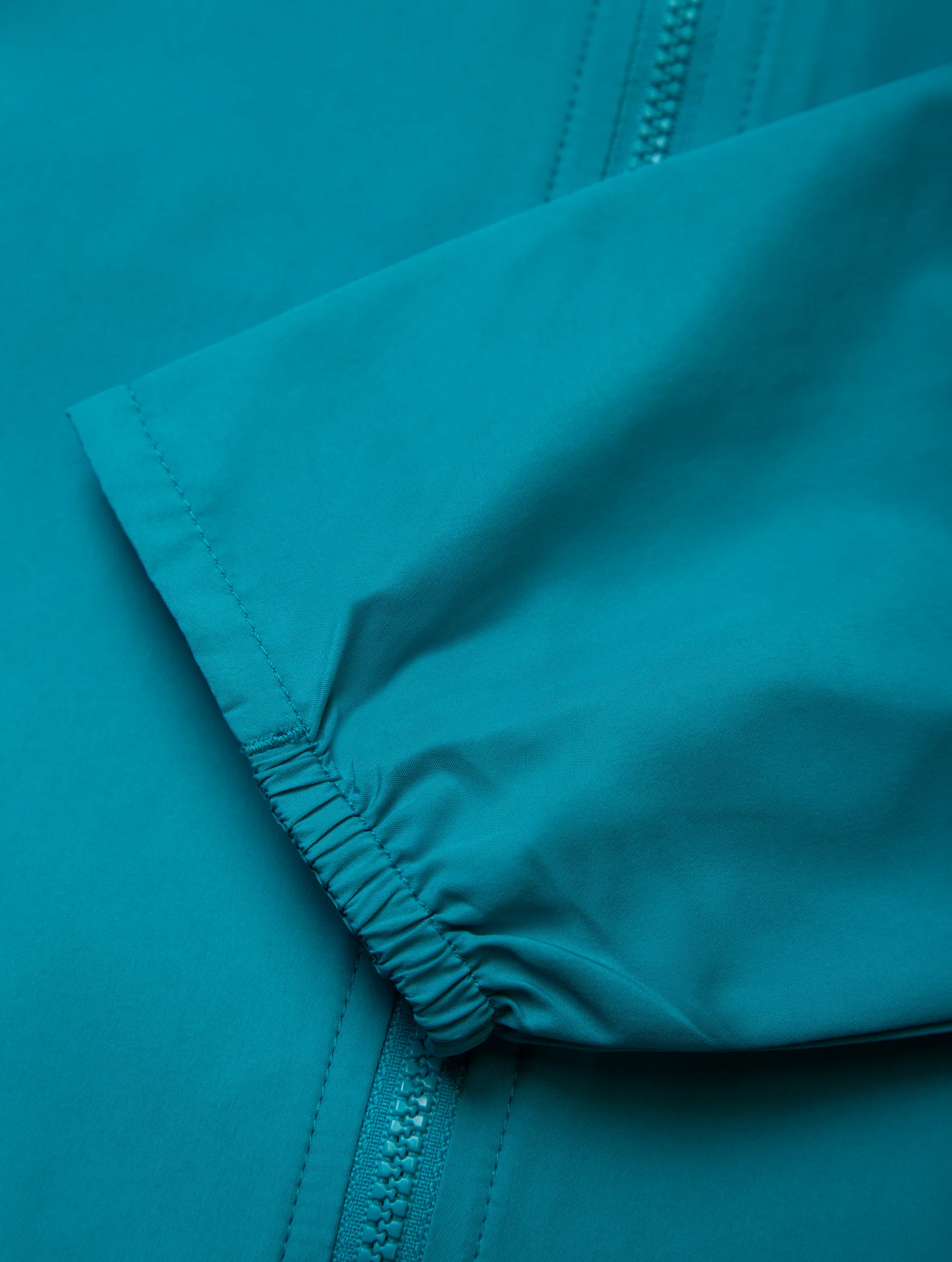 Ronhill Wmn's Core Jacket Rh-01141 Azure/Bright White - Image 4